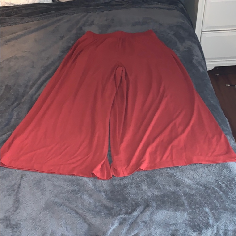 UNIQLO parachute pants